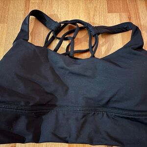 Lululemon energy bra black size 8 like new